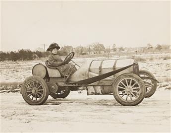 (CARS & RACING) A vast archive of more than 200 photographs documenting car culture and auto racing in America and Europe.